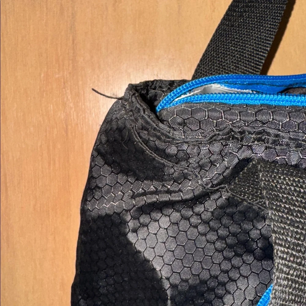 Igloo MaxCold 16-Can Insulated Tote Bag Cooler Lunch Camping Beach - Picture 6 of 6